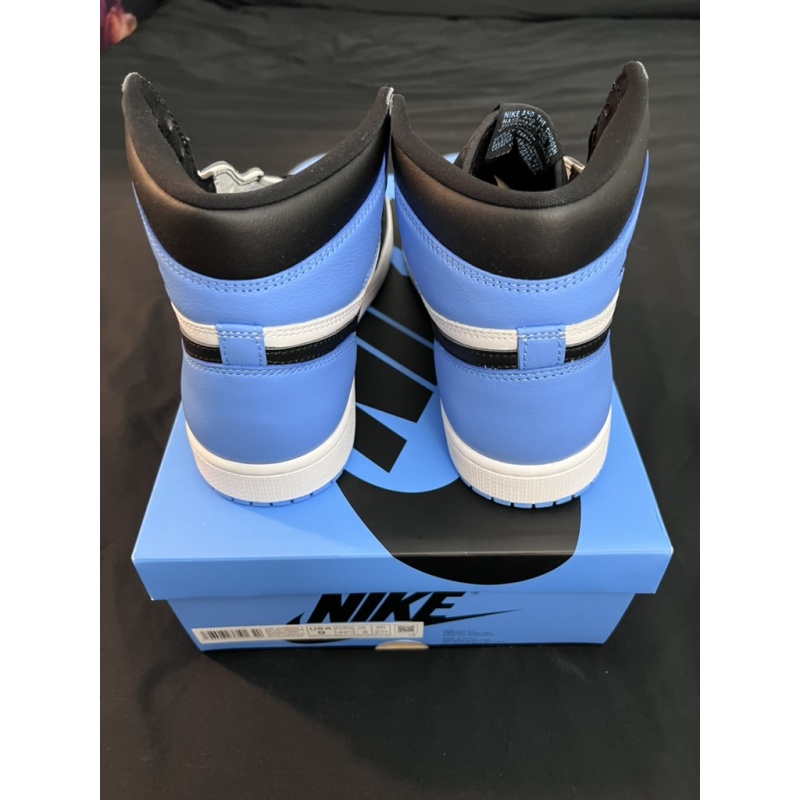 Air Jordan 1 Retro High OG UNC TOE Sz. 9